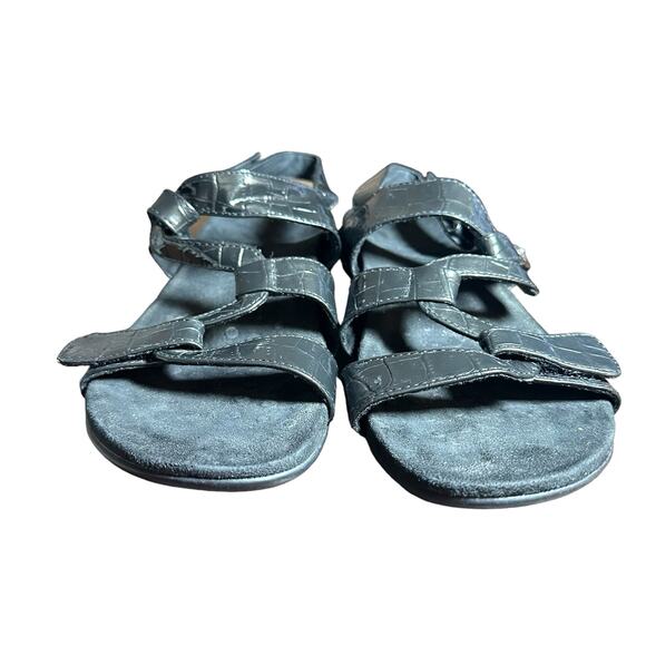 Vionic Black Crocodile embossed leather Adjustable Slip On Comfort Sandals Sz 9 - Picture 3 of 8